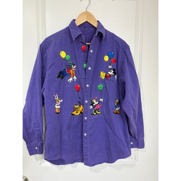 Disney Tops - Vintage 90’s Disney Characters Button-Up Embroidered shirt size M